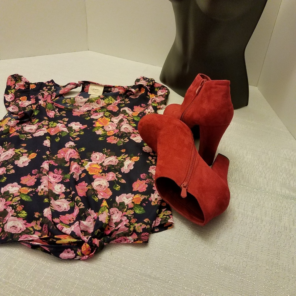 Diba East Brick Red Faux Suede Booties 5 In Heels - Picture 3 of 7